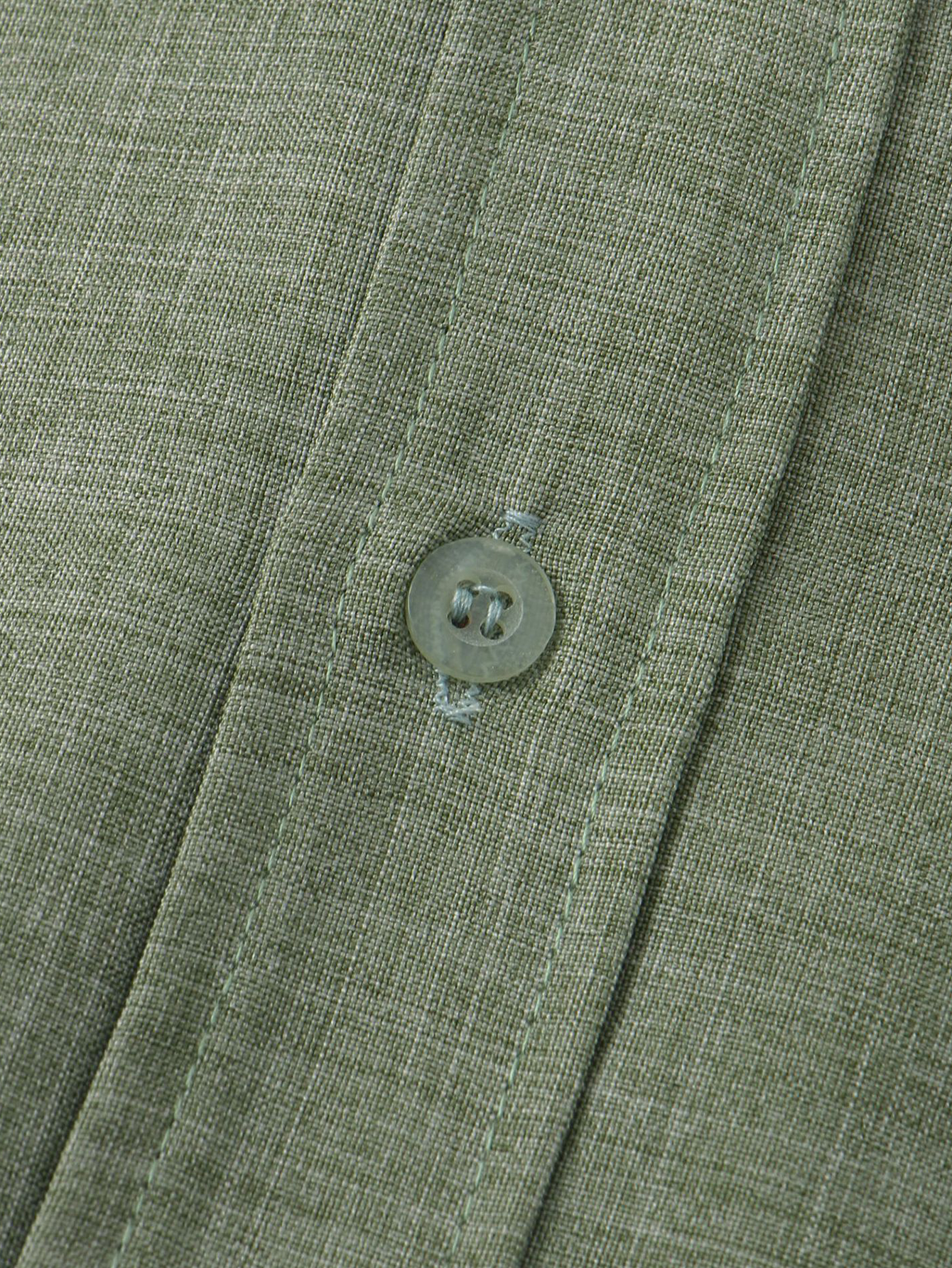 CAMICIA CON COLLO ALLA COREANA E TASCA