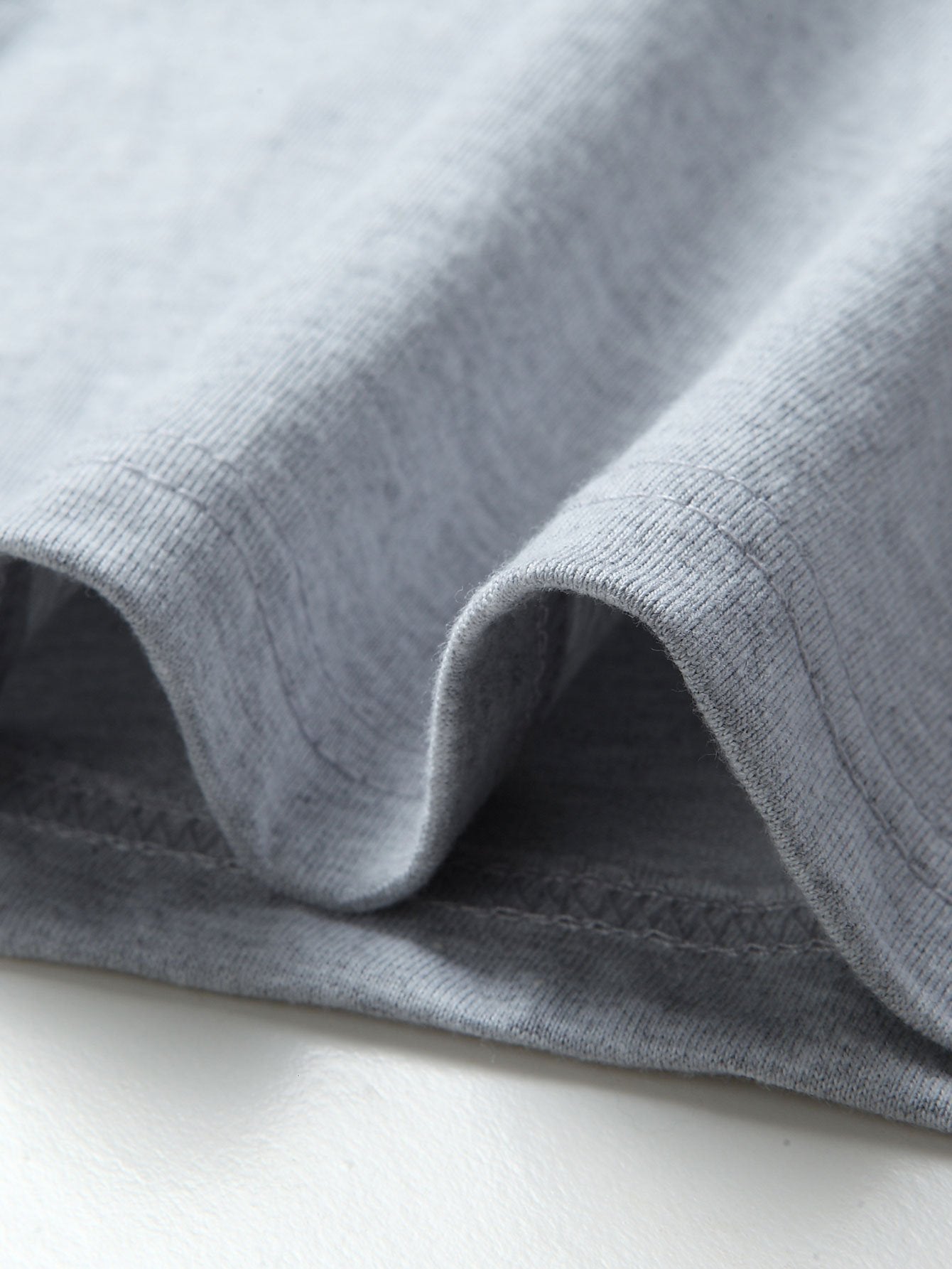 T-SHIRT A MANICHE LUNGHE IN COTONE