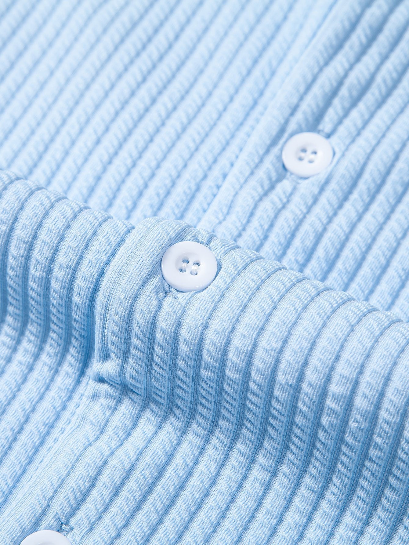 STILE DEFINITO: CAMICIA MUSCLE FIT A COSTE CON COLLO CUBANO PROFONDO