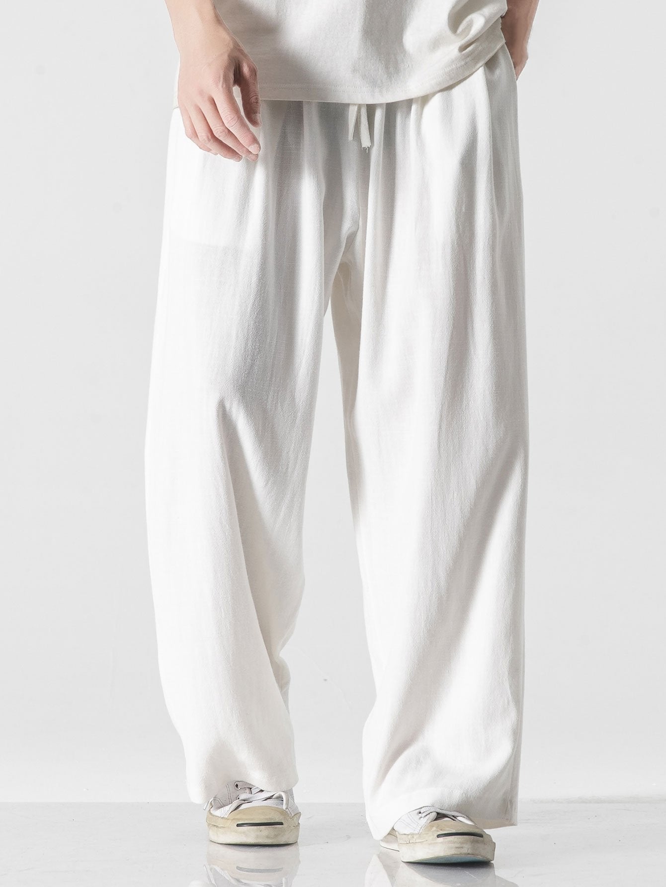 COMFORT NATURALE: PANTALONI AMPI RELAX FIT IN MISTO LINO E COTONE