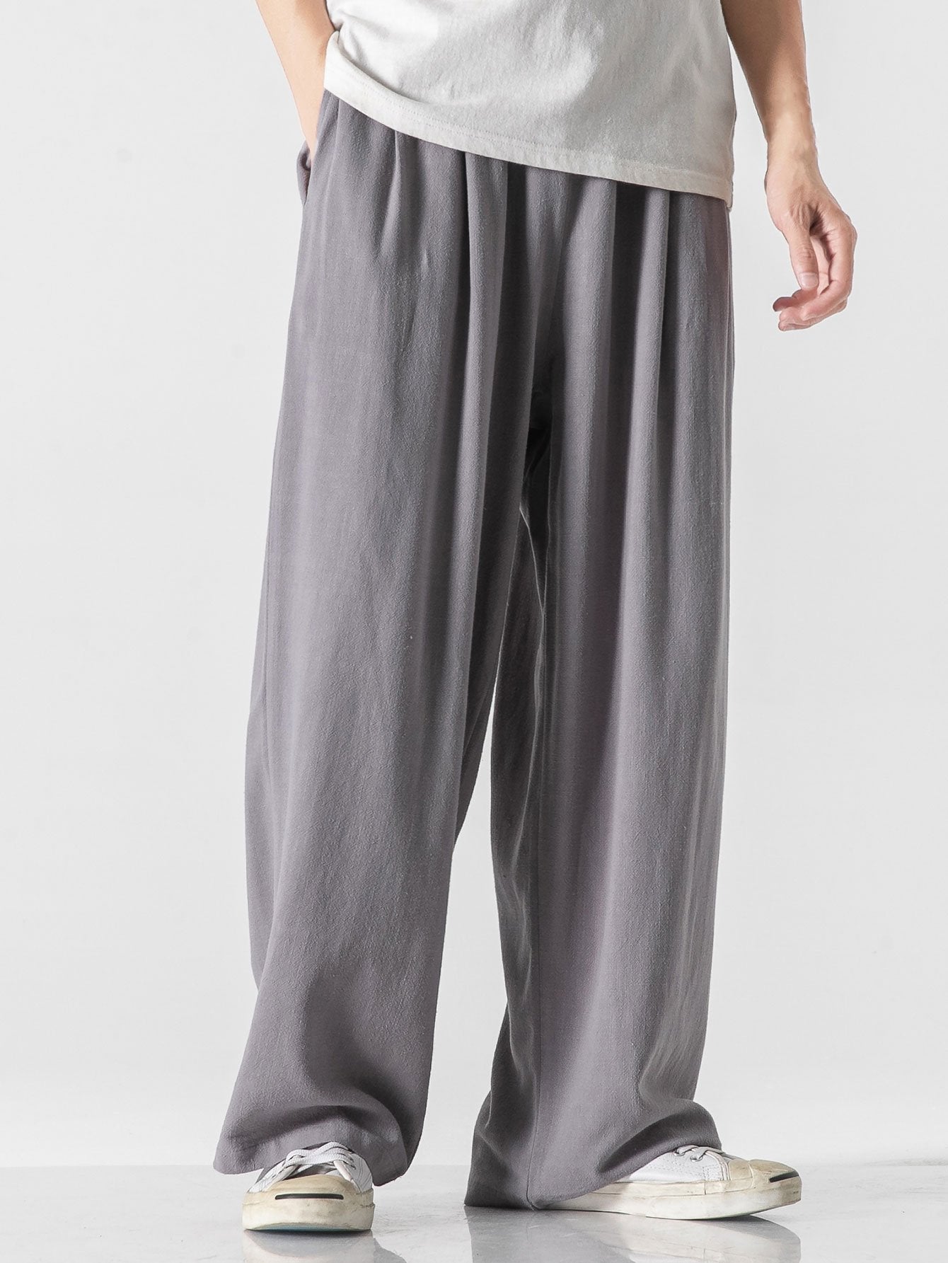 COMFORT NATURALE: PANTALONI AMPI RELAX FIT IN MISTO LINO E COTONE