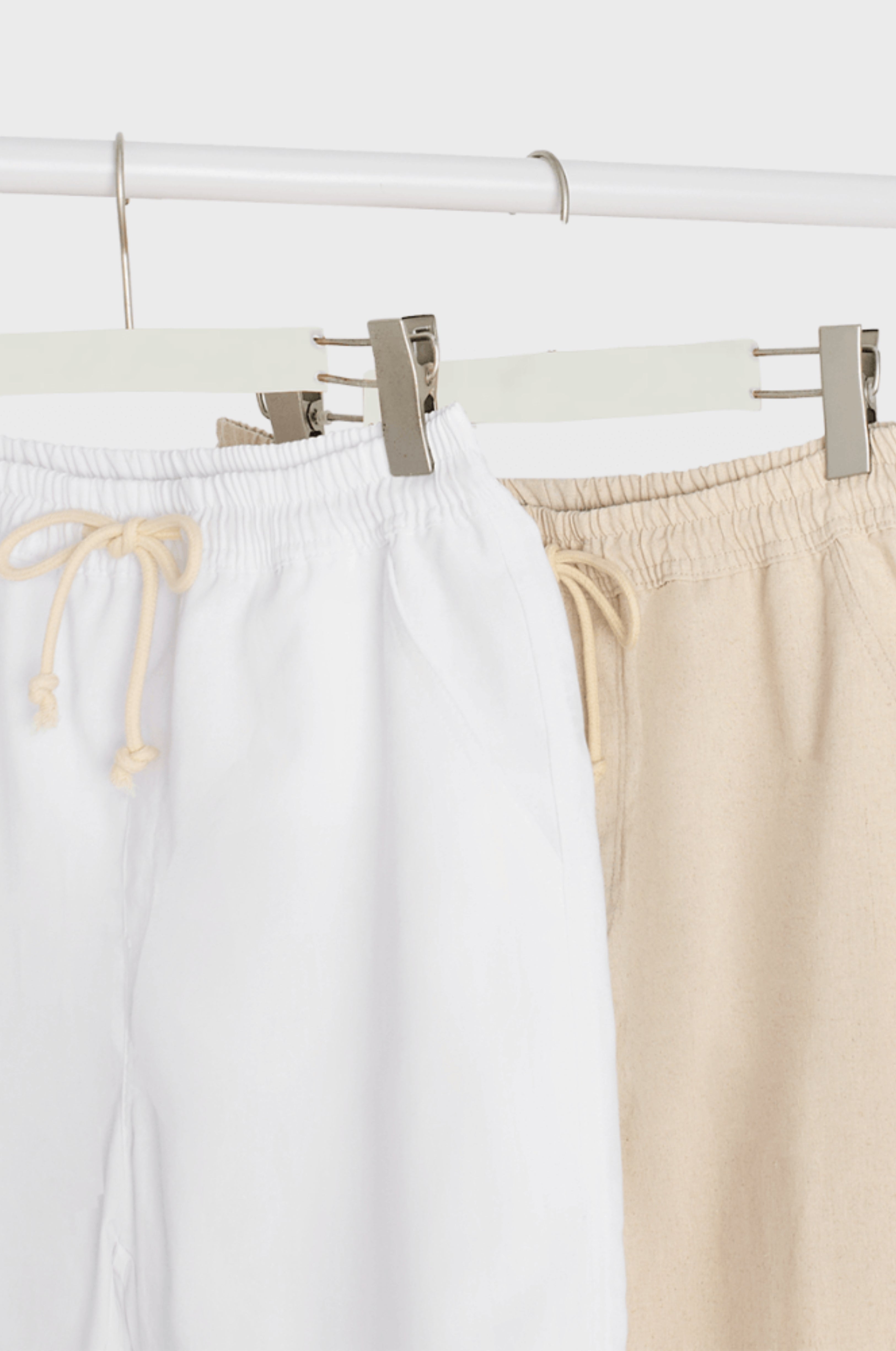 PANTALONI CORTI ESTIVI IN LINO