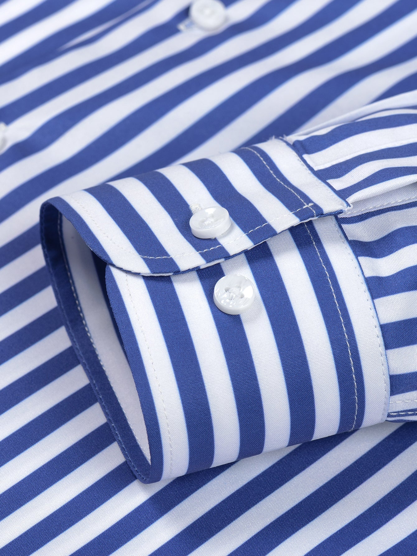 CAMICIA A MANICHE LUNGHE A RIGHE CON BOTTONI & PANTALONI SLIM FIT A GAMBA AFFUSOLATA