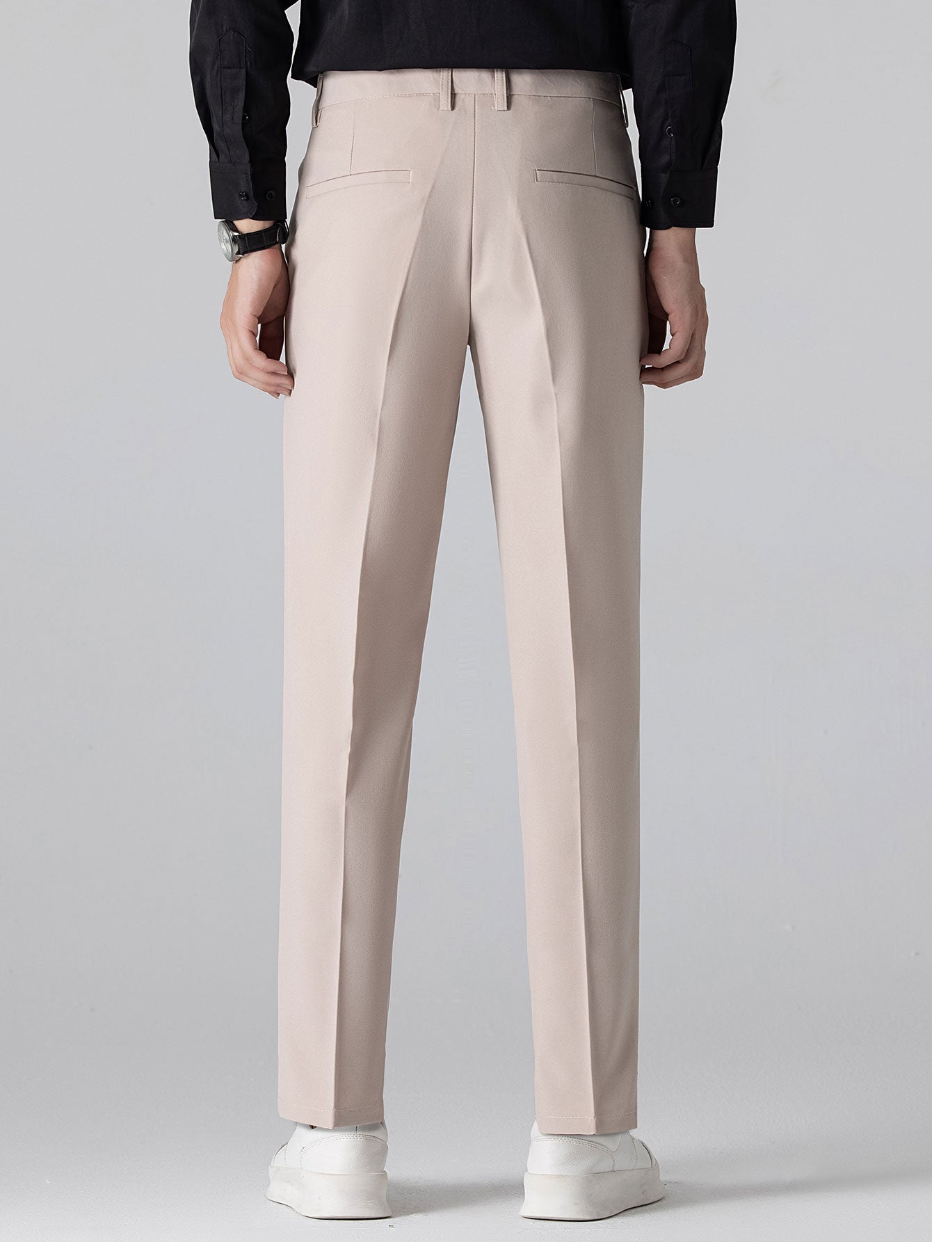 CAMICIA A MANICHE LUNGHE A RIGHE CON BOTTONI & PANTALONI SLIM FIT A GAMBA AFFUSOLATA