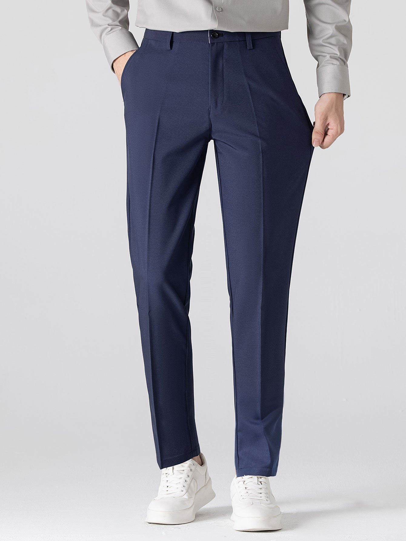 CAMICIA A MANICHE LUNGHE A RIGHE CON BOTTONI & PANTALONI SLIM FIT A GAMBA AFFUSOLATA