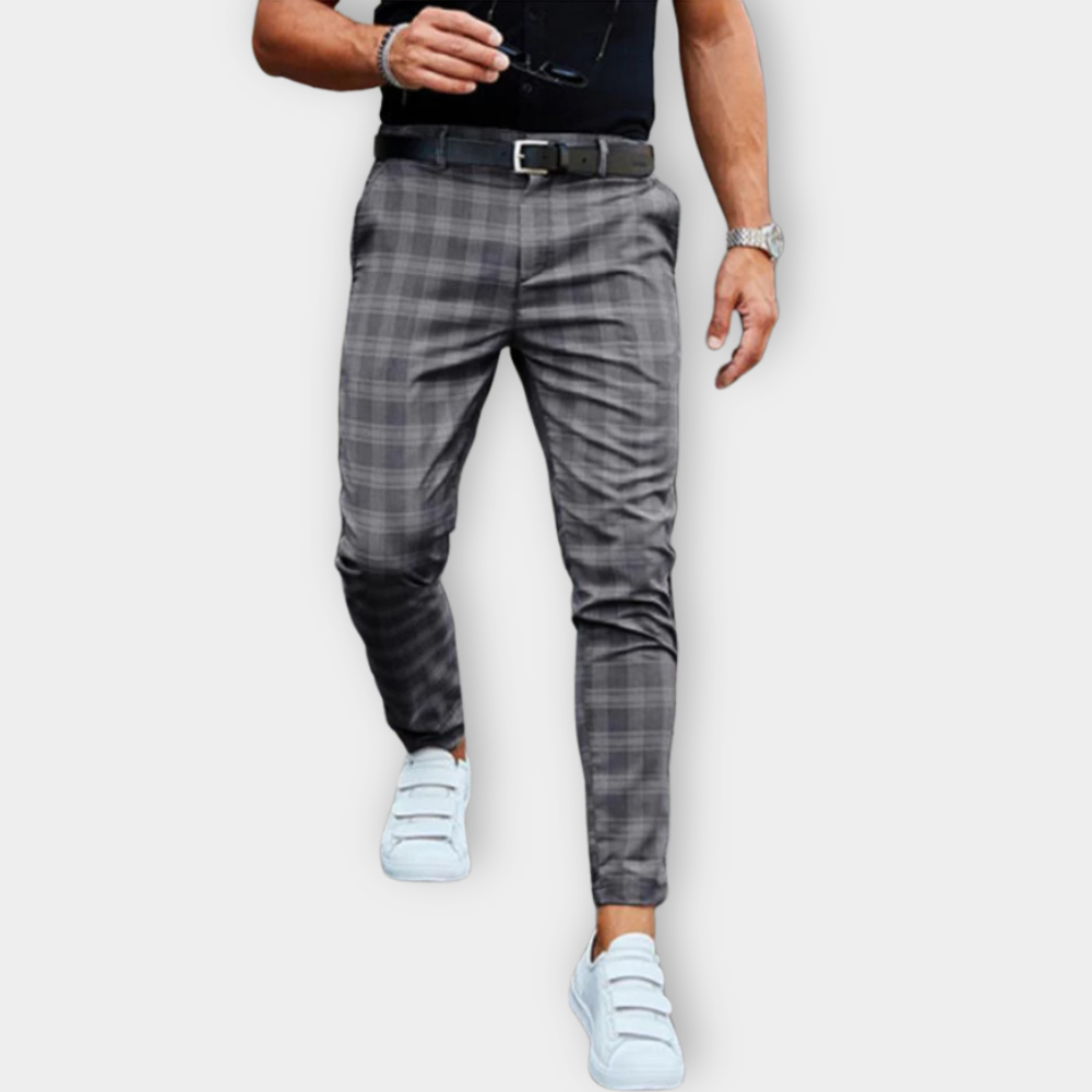 PANTALONI LUNGHI DI LUSSO E ARIOSI: CON QUESTI NON SI SUDA