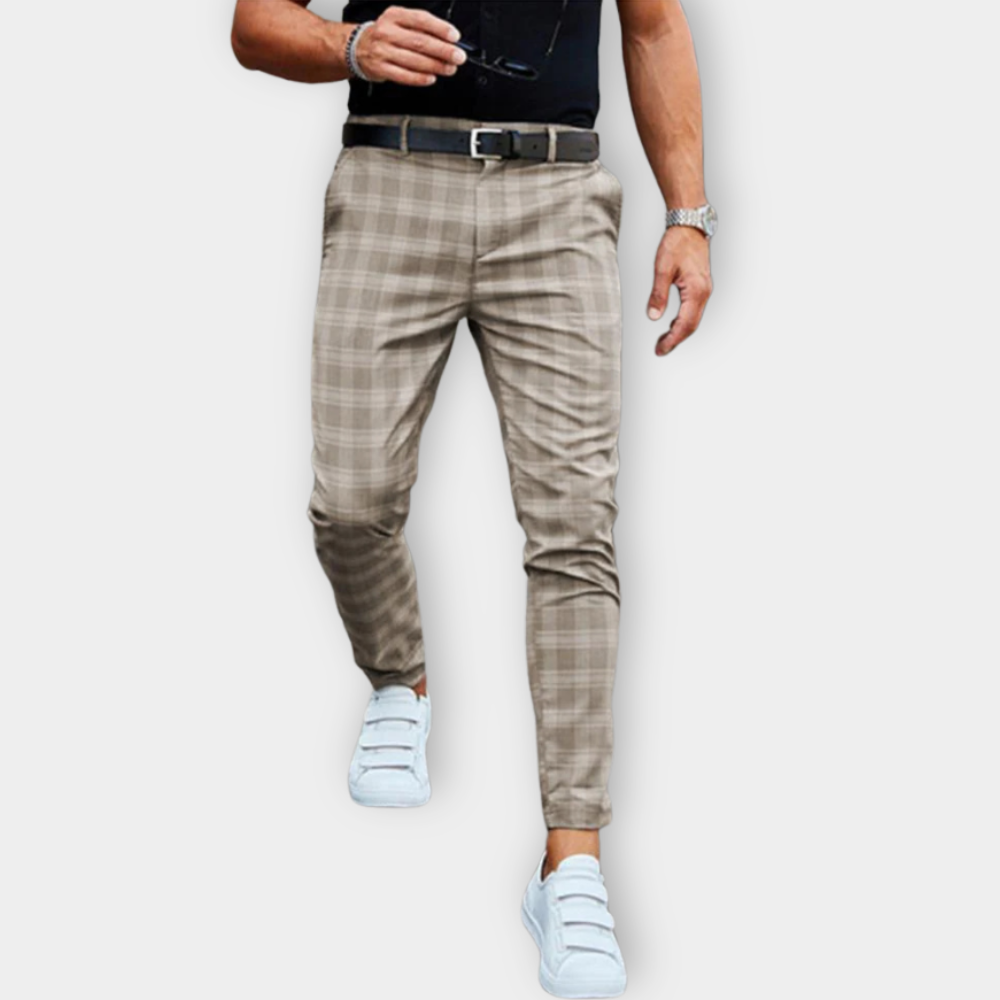 PANTALONI LUNGHI DI LUSSO E ARIOSI: CON QUESTI NON SI SUDA