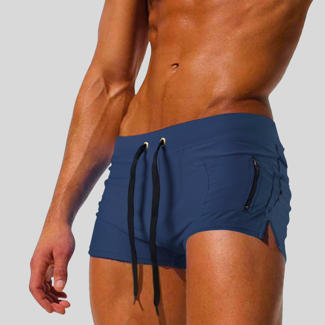 RICCARDO™ | IL COSTUME TECNICO PER L’UOMO SICURO E DINAMICO