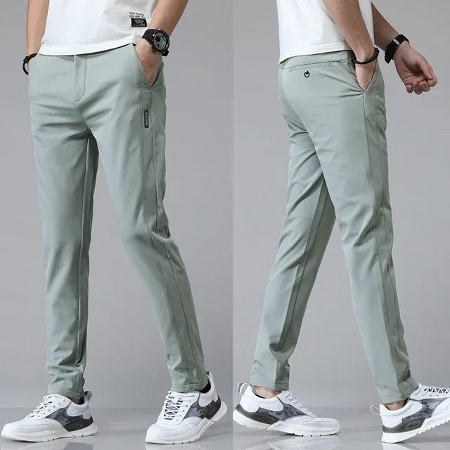 RICCARDO | PANTALONE SLIMFIT ULTRA LEGGERO PER ESTATE E SPORT