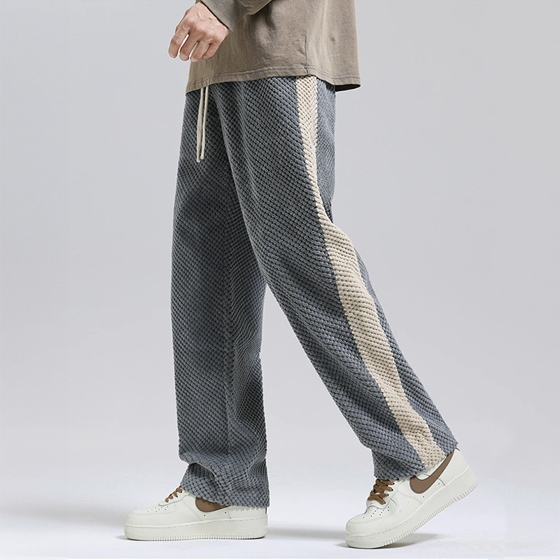 CORRADO | JOGGER IN VELLUTO A COSTE CON STILE
