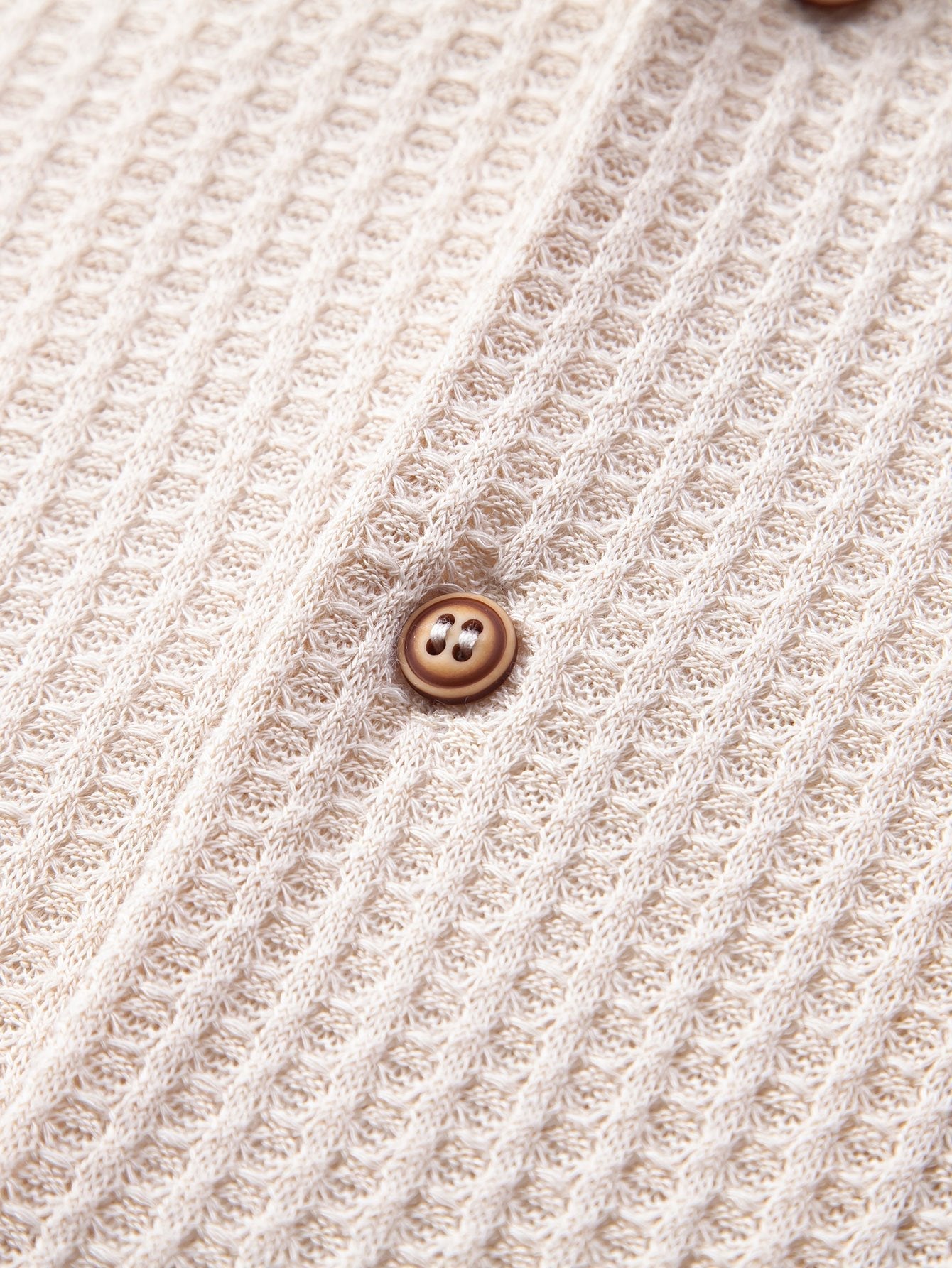 CAMICIA CUBANA A MANICHE CORTE IN MAGLIA WAFFLE & PANTALONI DRITTI IN LINO